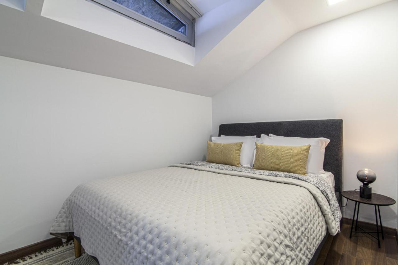 Sleek Residence Flat With Great Location In Sisli Istanbul Eksteriør billede