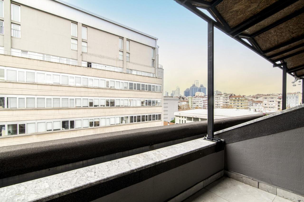 Sleek Residence Flat With Great Location In Sisli Istanbul Eksteriør billede
